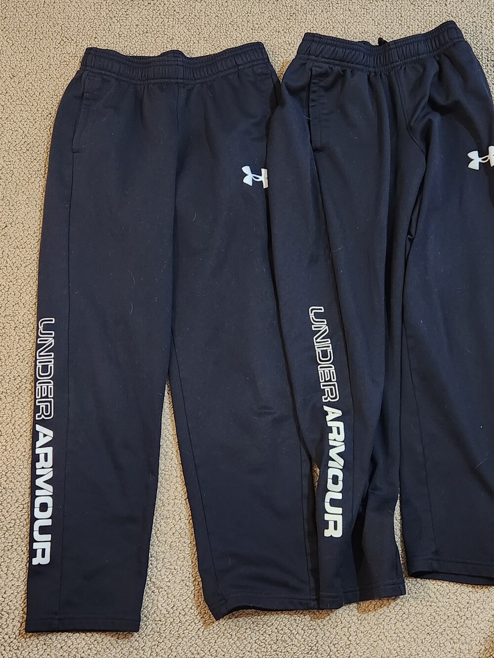Brand New No Tags Boys Under Armour Youth Medium Jogger Sweatpants
